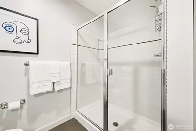 3671 Dayton Avenue N #2, Seattle, WA 98103 - Photo 11