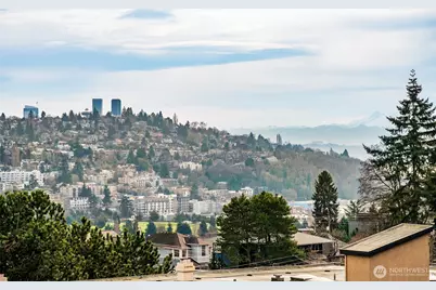 2510 W Bertona Street #428, Seattle, WA 98199 - Photo 25