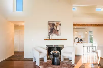 2510 W Bertona Street #428, Seattle, WA 98199 - Photo 17