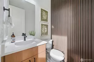 16068 SE 44th Ct, Bellevue, WA 98006 - Photo 17