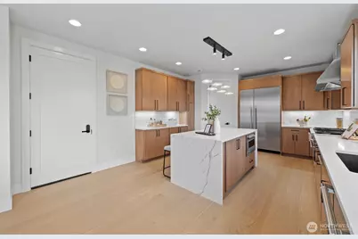 16068 SE 44th Court, Bellevue, WA 98006 - Photo 11