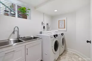 2463 26th Ave E, Seattle, WA 98112 - Photo 27