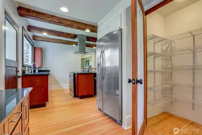 2463 26th Avenue E, Seattle, WA 98112 - Photo 11