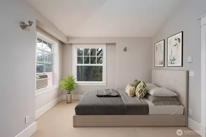 6215 22nd Avenue NE, Seattle, WA 98115 - Photo 27