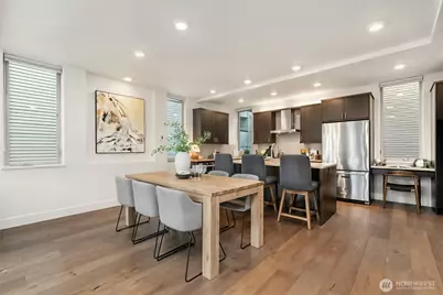 3641 Dayton Avenue N, Seattle, WA 98103 - Photo 9