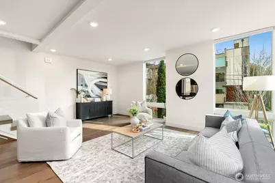 3641 Dayton Avenue N, Seattle, WA 98103 - Photo 5