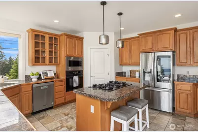 11572 NE Skyward Loop, Kingston, WA 98346 - Photo 15