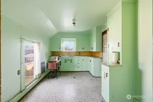 2009 Lombard Ave, Everett, WA 98201 - Photo 13