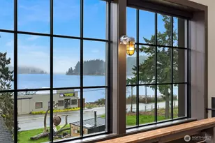 4533 Flying Goat Ave NE, Bainbridge Island, WA 98110 - Photo 9