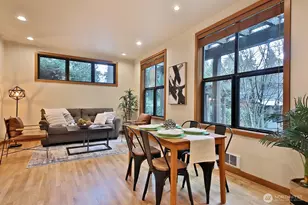 313 Edgecliff Dr, Langley, WA 98260 - Photo 9