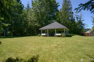 1048 Cassius Ct, Camano Island, WA 98282 - Photo 37