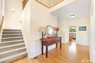 1048 Cassius Ct, Camano Island, WA 98282 - Photo 3