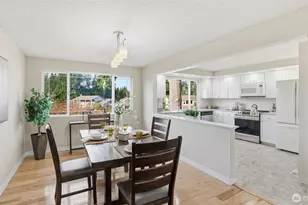 15667 SE Fairwood Blvd, Renton, WA 98058 - Photo 9