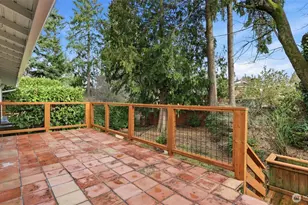 15667 SE Fairwood Blvd, Renton, WA 98058 - Photo 7