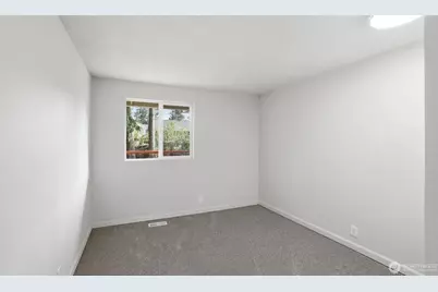 15667 SE Fairwood Boulevard, Renton, WA 98058 - Photo 13