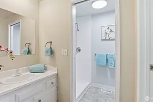 15667 SE Fairwood Blvd, Renton, WA 98058 - Photo 19