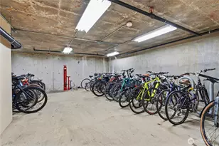 1760 NW 56th St, Seattle, WA 98107 - Photo 31