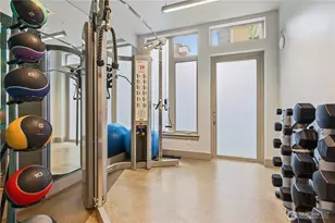 1760 NW 56th St, Seattle, WA 98107 - Photo 23