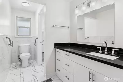 13708 10th Avenue S, Burien, WA 98168 - Photo 35