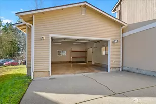 12305 Alexander Rd, Everett, WA 98204 - Photo 3