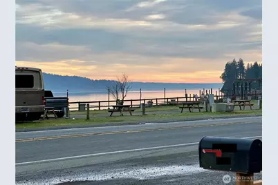 27051 N US Highway 101 #5, Hoodsport, WA 98548 - Photo 3