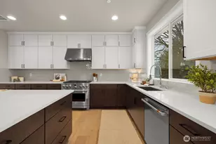 7853 S 132nd St, Seattle, WA 98178 - Photo 3