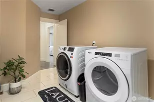 31 E Cove View Dr, Belfair, WA 98528 - Photo 17