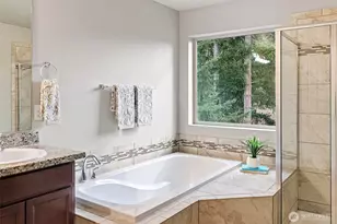 256 NE Tronson Cir, Bremerton, WA 98311 - Photo 19