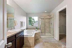 256 NE Tronson Cir, Bremerton, WA 98311 - Photo 17