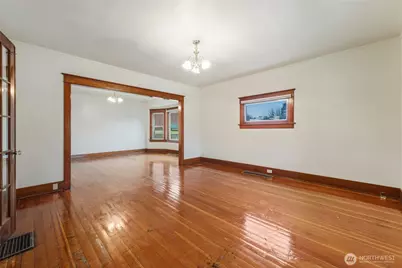 1055 E E Isaacs Avenue E, Walla Walla, WA 99362 - Photo 7