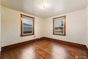 1055 E E Isaacs Ave E, Walla Walla, WA 99362 - Photo 17