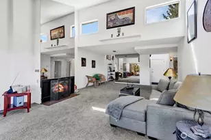 10911 D Glen Acres Dr S, Seattle, WA 98168 - Photo 17