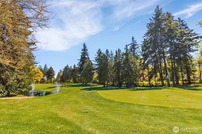 10911 D Glen Acres Drive S, Seattle, WA 98168 - Photo 33