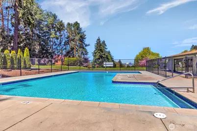 10911 D Glen Acres Drive S, Seattle, WA 98168 - Photo 35