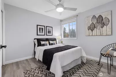 25600 Lake Wilderness Country Club Drive SE, Maple Valley, WA 98038 - Photo 17