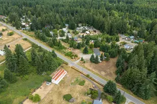 14628 SE Vail Cut Off Rd, Rainier, WA 98576 - Photo 9
