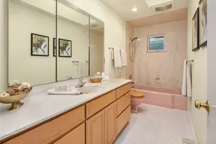 817 Puget Way, Edmonds, WA 98020 - Photo 25