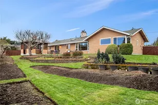 817 Puget Way, Edmonds, WA 98020 - Photo 31