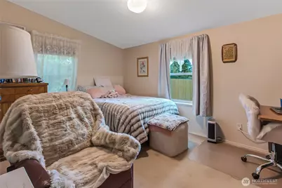 1472 Kitsap Lake Road NW, Bremerton, WA 98312 - Photo 21