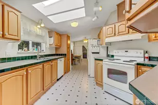 1472 Kitsap Lake Rd NW, Bremerton, WA 98312 - Photo 9