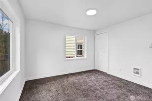 12034 68th Ave S, Seattle, WA 98178 - Photo 11