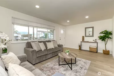 1703 7th Avenue SE, Puyallup, WA 98372 - Photo 9