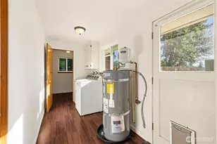 8720 20th St E, Edgewood, WA 98371 - Photo 13