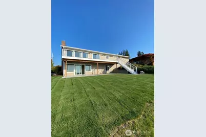 4618 Seahurst Avenue, Everett, WA 98203 - Photo 1