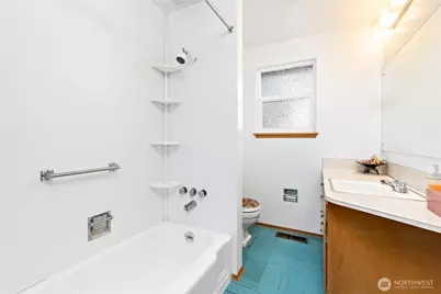 20628 10th Avenue S, Des Moines, WA 98198 - Photo 19