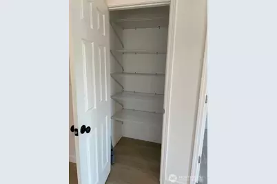 464 SW William Avenue, Chehalis, WA 98532 - Photo 3