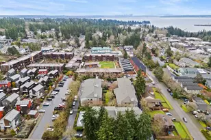 330 Grow Ave NW, Bainbridge Island, WA 98110 - Photo 29