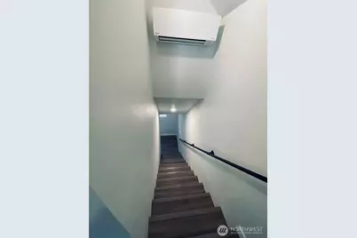 3405 Rockefeller Avenue #D, Everett, WA 98201 - Photo 19