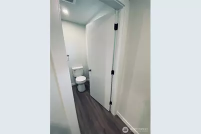 3405 Rockefeller Avenue #D, Everett, WA 98201 - Photo 11