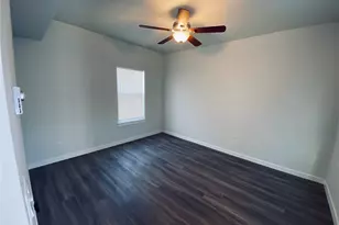 3405 Rockefeller Ave, Everett, WA 98201 - Photo 5